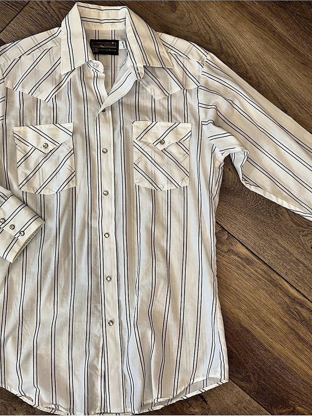 Panhandle slim Men's Striped Pearl snap Shirt Size Large